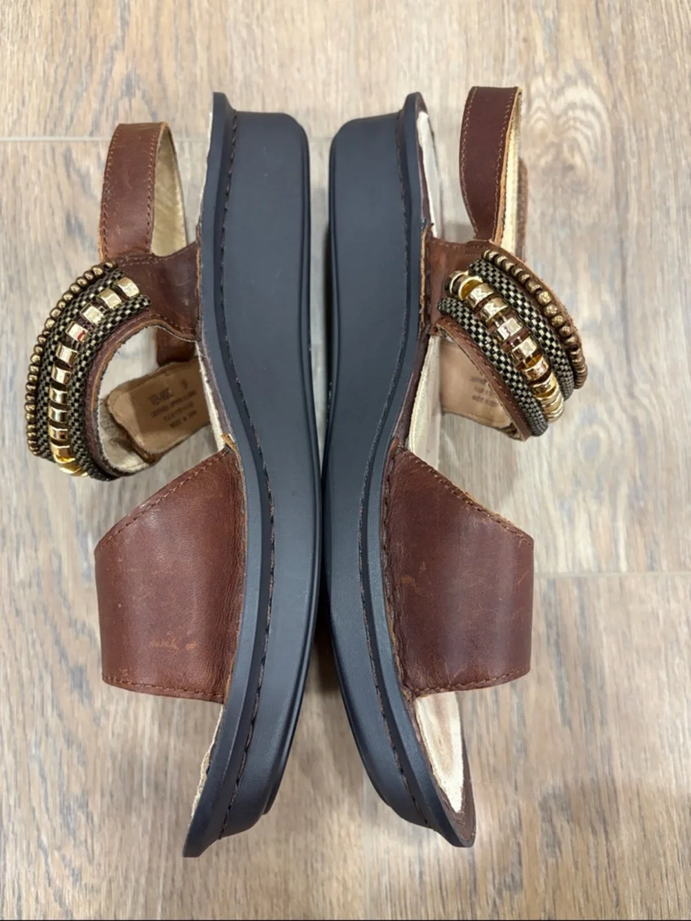 Alegria by PG Lite Verona 882C Beaded Chain Brown Strappy Leather Sandals 39 - Picture 5 of 8